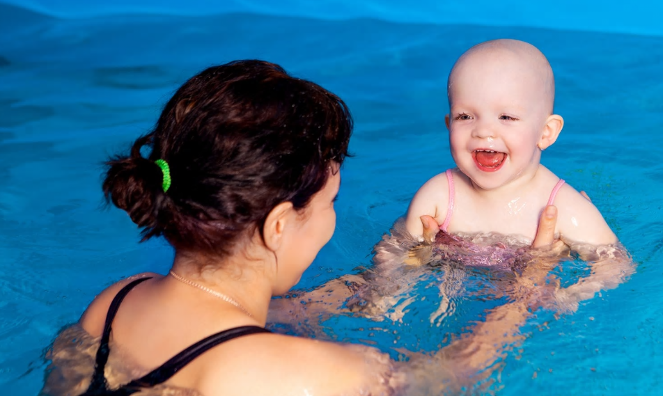 children swimming lessons