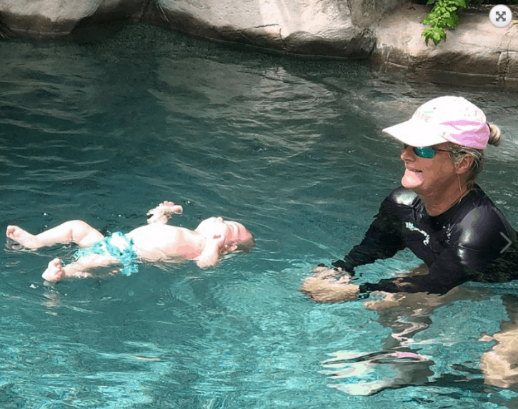 teaching a toddler to swim